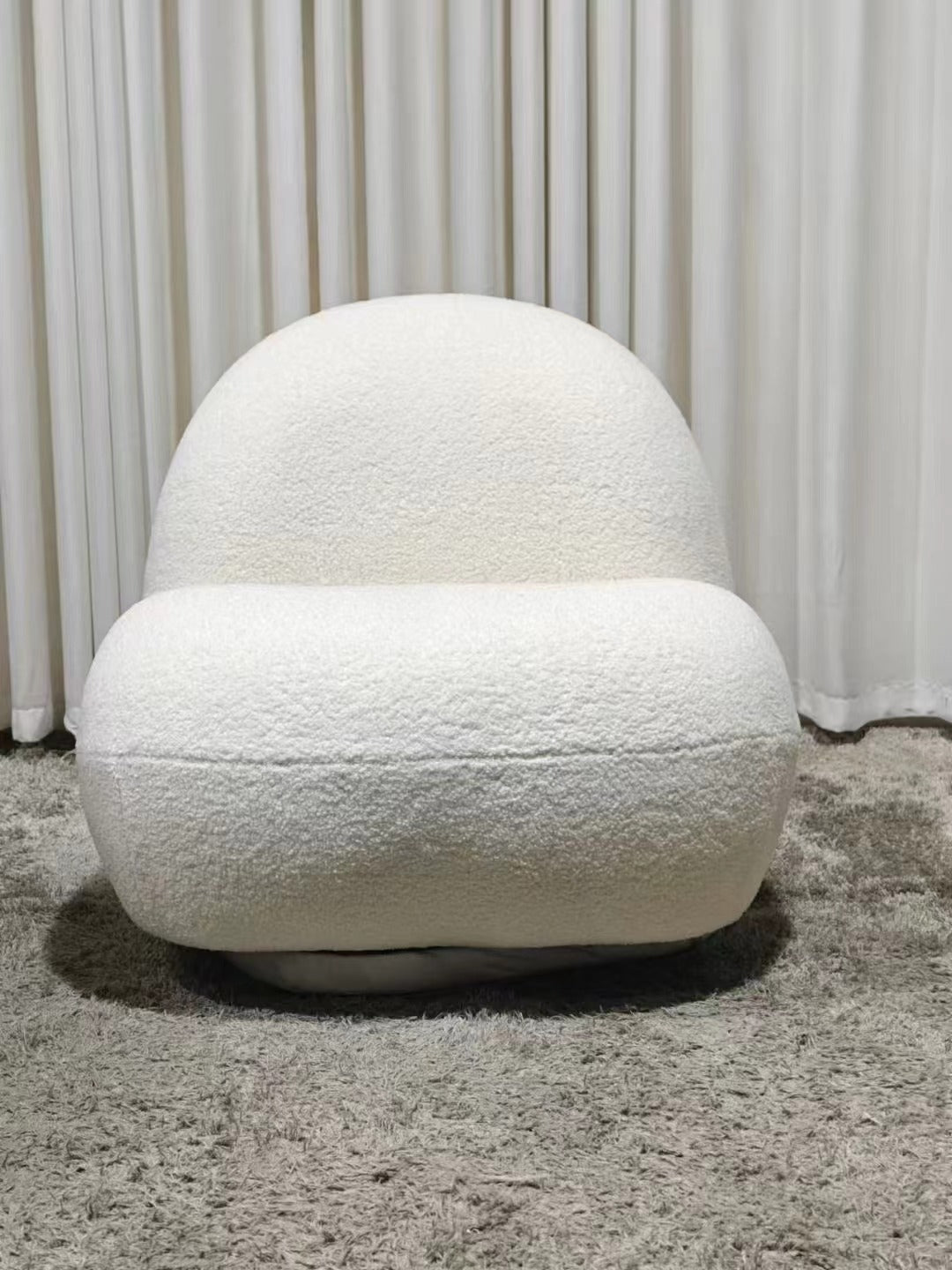 Modern Bouclé Accent Chair – Plush Comfort Meets Minimalist Elegance
