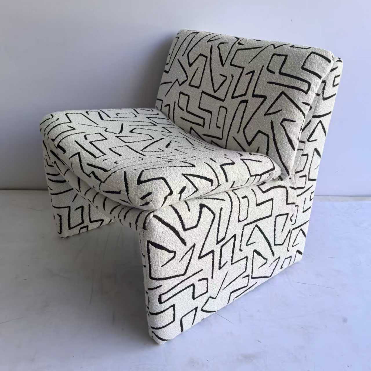 Black & White Modern Chair