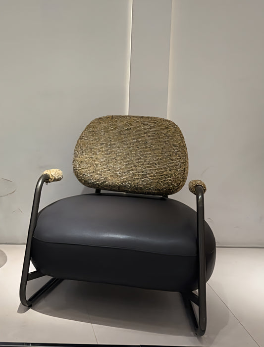 Modern Industrial Lounge Chair – Woven Backrest & Leather Seat